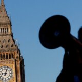 Srbija, Britanija i vize: Da li onlajn peticija može da donese lakši put u London 6