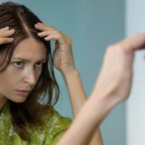 Zdravlje: Uzrok sede kose mogle bi da budu „zaglavljene“ ćelije, tvrde naučnici 5