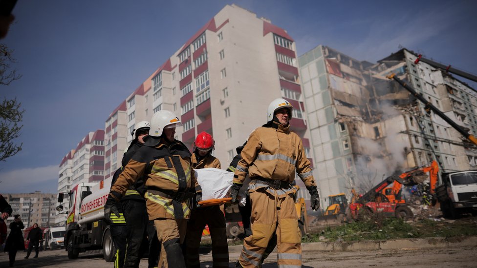 Rusija i Ukrajina: Ruski napad širom Ukrajine, poginulo troje dece - objava iz Moskve: „Pravo u metu" 3 Ukrajina, napad