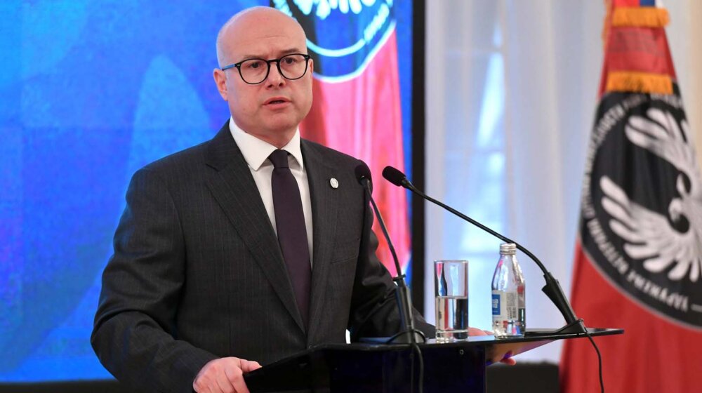 Nesvrstani više ne dobijaju aplauz: Ministar odbrane o vojnoj poziciji Srbije 1