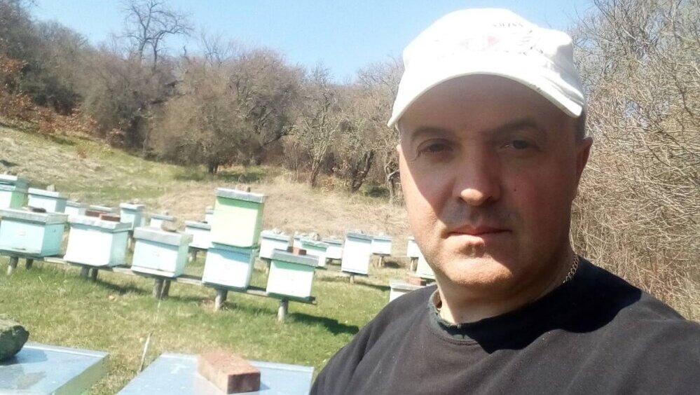 "Sezona traje od januara do decembra": Srđan Jović iz Vranja otkriva pod kojim uslovom može lepo da se živi od pčelarstva 2