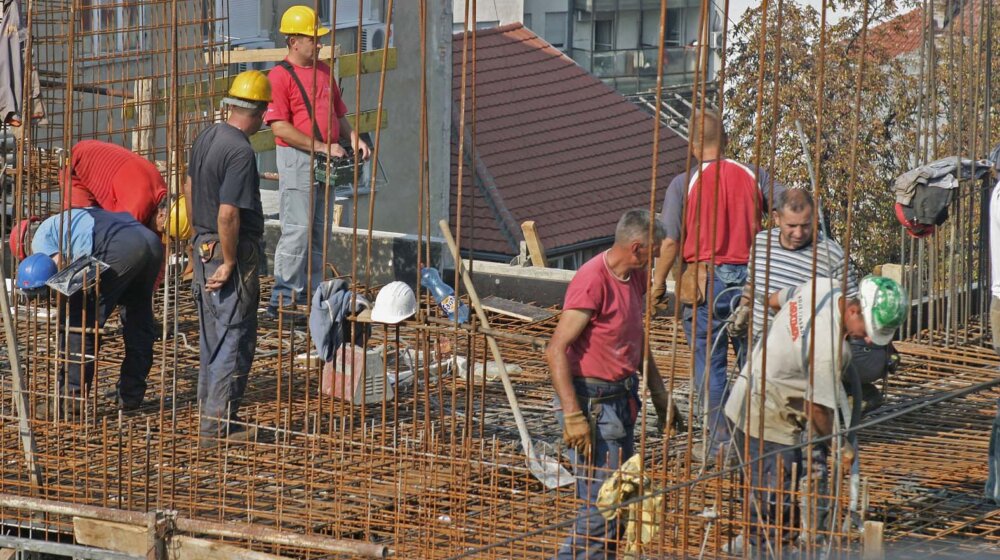 Zaključen poseban kolektivni ugovor za građevinarstvo i industriju građevinskog materijala Srbije 1