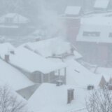 Vanredna situacija na teritoriji opštine Sjenica, sneg pada skoro 24 časa 15
