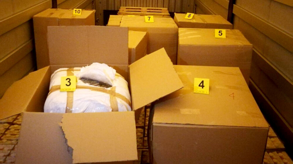 Uhapšen Turčin zbog sumnje da je prevozio preko 250 kilograma marihuane 1