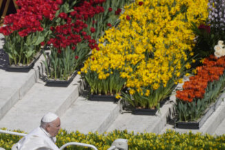 Papa Franja osudio rat u Ukrajini, jačanje nasilja na Bliskom istoku, međunarodni terorizam 2