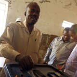 Bivši sudanski ministar tražen u Hagu zbog optužbi za ratne zločine pušten iz zatvora u Kartumu 15