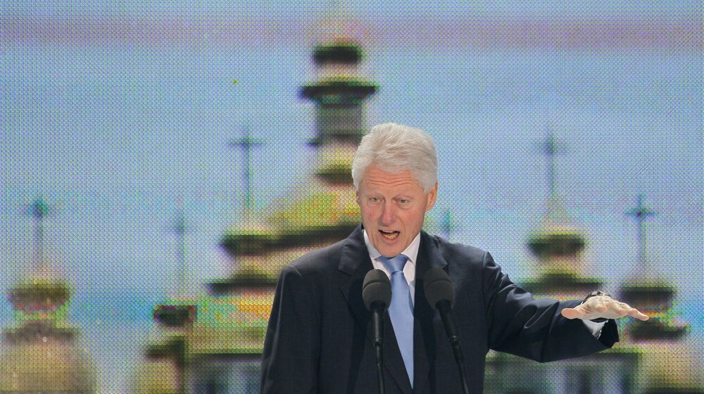 Klinton u Tirani pozvao vladu Kosova da poštuje prava srpske manjine 1