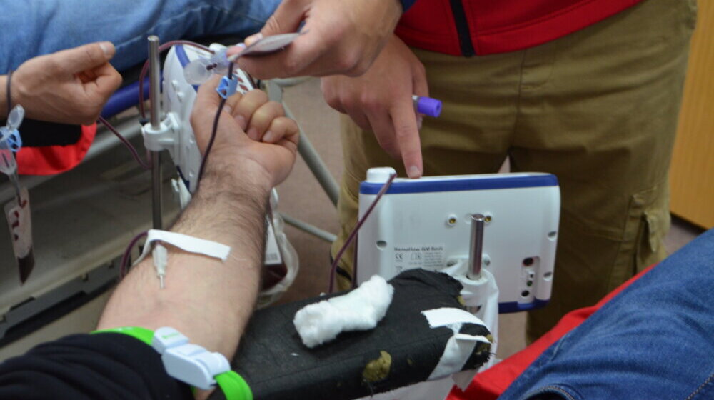 Akcija dobrovoljnog davanja krvi u dve srednje škole u Vranju 1