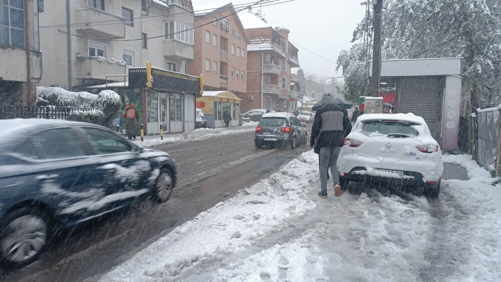 Vratila se zima: Cela Srbija od jutros pod snegom 3