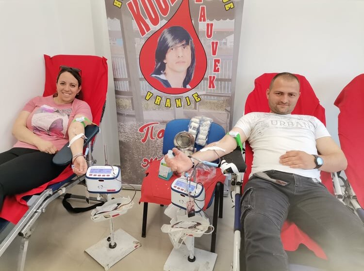 Prikupljene 63 jedinice krvi u akciji dobrovoljnog davanja u Vranju kao podrška niškim kardiohirurzima 1