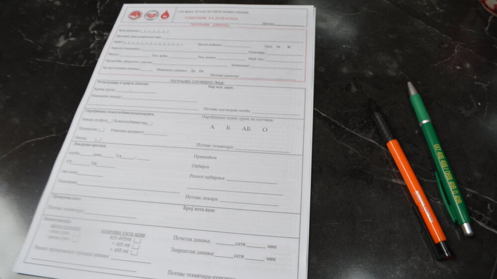 "Ti ćeš i bubreg da daš, samo da ne ideš u školu": Kako je protekla akcija dobrovoljnog davanja krvi u vranjskoj gimnaziji? 5