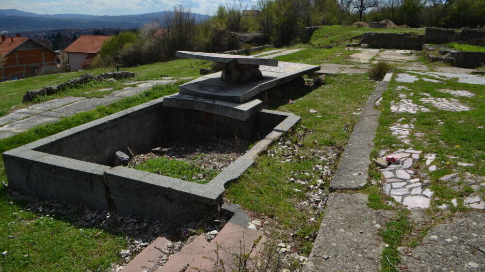 "Mnoge ljubavi su se rodile ovde": Nekada poznato izletište i kultno mesto okupljanja Vranjanaca danas je ruina 5