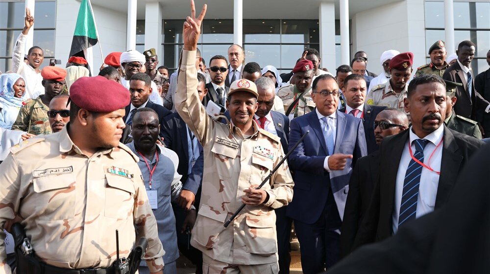 Rivalski generali u borbi za kontrolu u Sudanu: Šta se krije iza neprijateljstava? 1