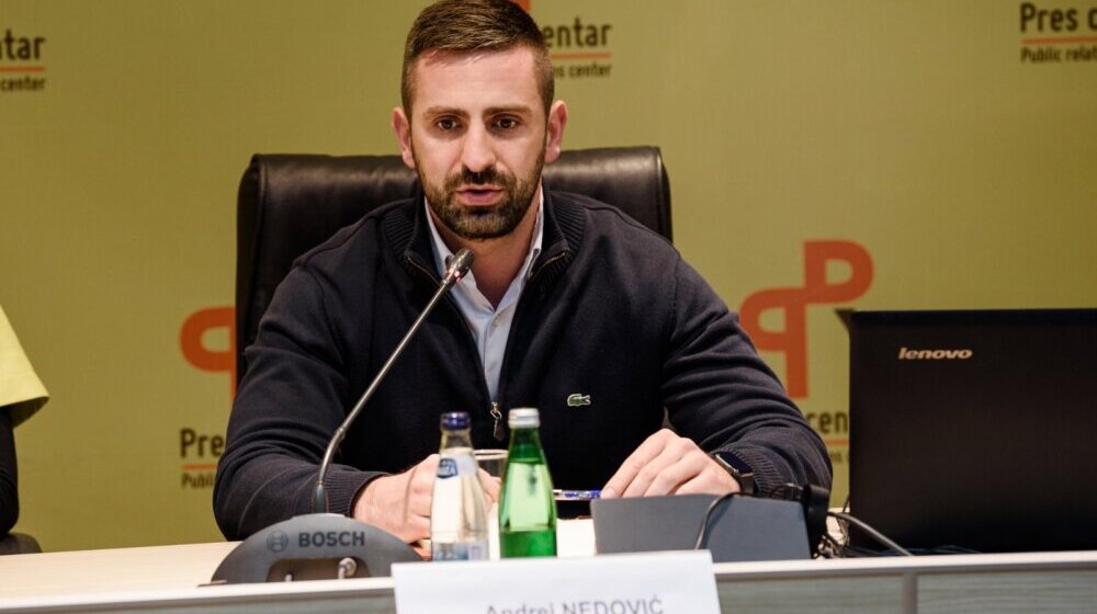 Andrej Nedović, ekonomski stručnjak: Ako ne dođe do ozbiljnog zaokreta u ekonomskoj politici, u Crnoj Gori može doći do grčkog scenarija 1