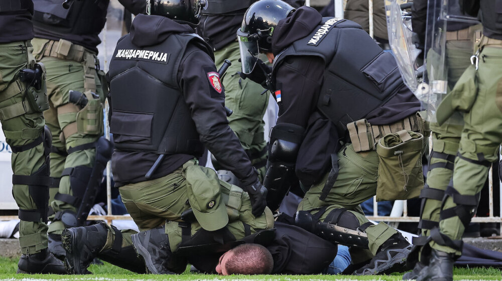 „Da fudbal pobedi nasilje“: FSS i Čukarički objavili saopštenje o prekinutoj utakmici sa Partizanom 1