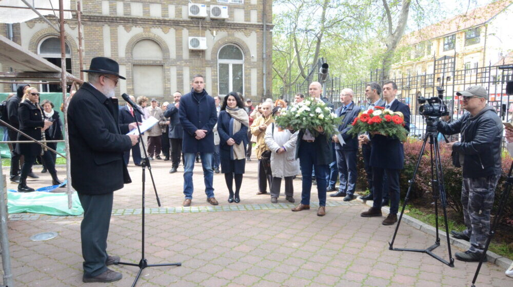 Obeležen dan kada su novosadski i bački Jevreji deportovani u logore smrti 1