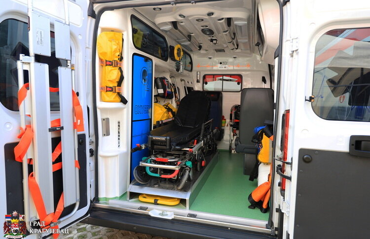 Kragujevačkoj Hitnoj pomoći javljali se pacijenti sa visokim pritiskom i stresnim reakcijama 1