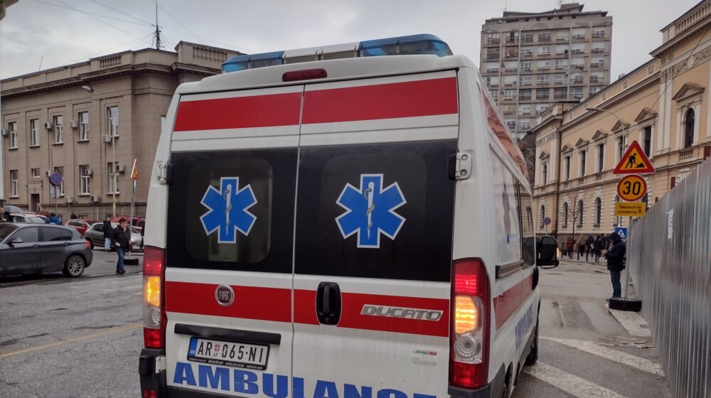 Muškarac (29) uboden nožem kod studentskog doma "4. april" u Beogradu 1