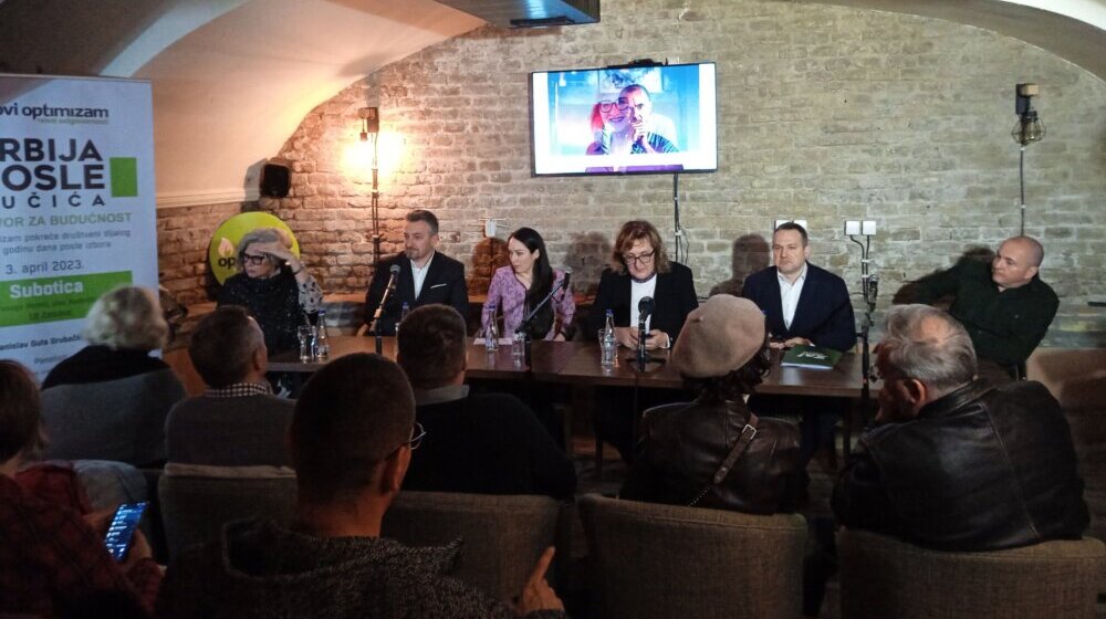 (VIDEO)“Biti spreman, to je sve”: Održana tribina Novog optimizma u Subotici na temu “Dogovor za budućnost - Srbija posle Vučića” 1
