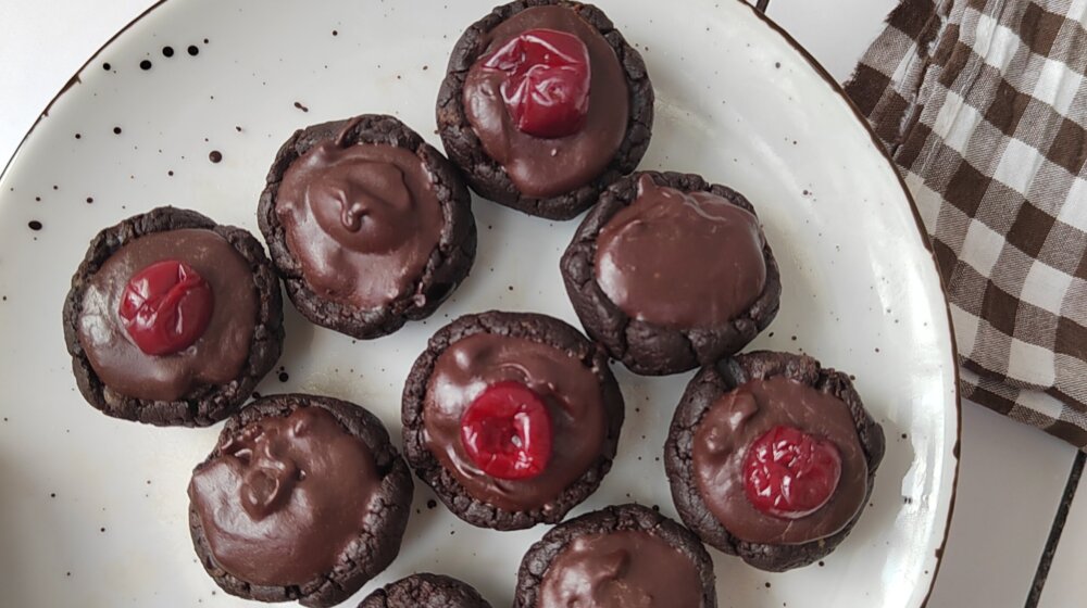 Vege recept: Čoko-višnja korpice 1