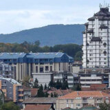 Preminula žena koja je juče pala sa kragujevačkog solitera Y 4