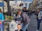 Referendum je jedini izbor na kojem bi Vučić bio poražen: Vuk Jeremić na akciji sakupljanja potpisa u Kragujevcu (FOTO) 5