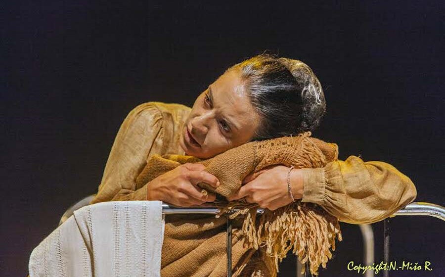 Život Nadežde Petrović spakovan u drveni kofer: Monodrama Biljane Đurović povodom 108. godina od smrti legendarne slikarke u Pozorištu Slavija 1