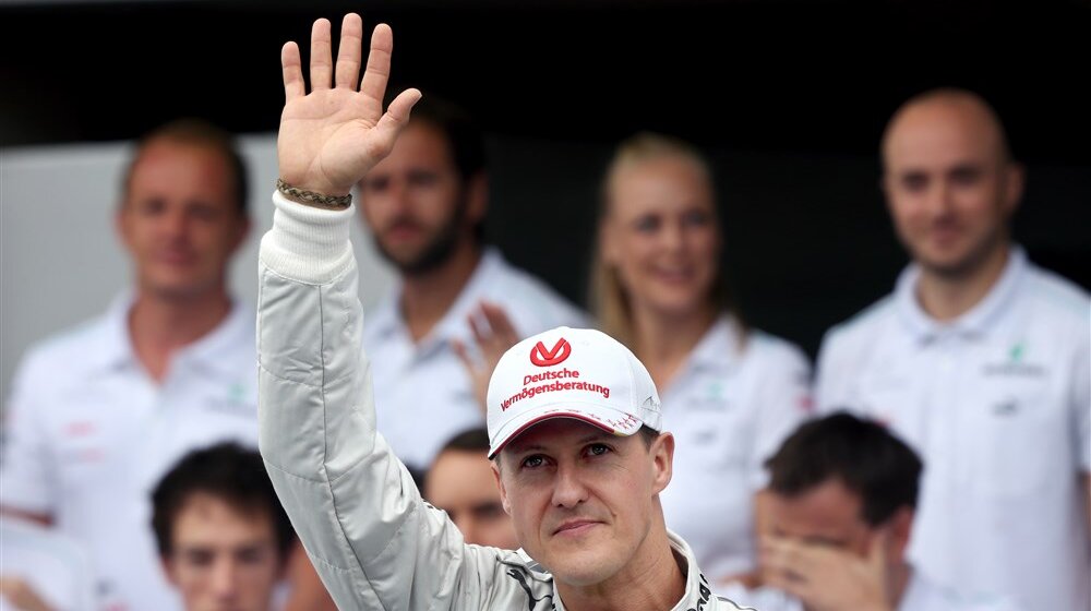 Nemački magazin objavio lažni intervju sa Mihaelom Šumaherom, umesto slavnog vozača na pitanja odgovarao kompjuterski program 1