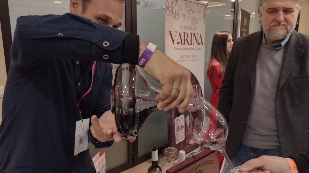 Sav srpski svet ali vinski na Salonu u Kragujevcu: Od muštuluka i tamnjanike do patine i mistike 1