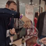 Sav srpski svet ali vinski na Salonu u Kragujevcu: Od muštuluka i tamnjanike do patine i mistike 4
