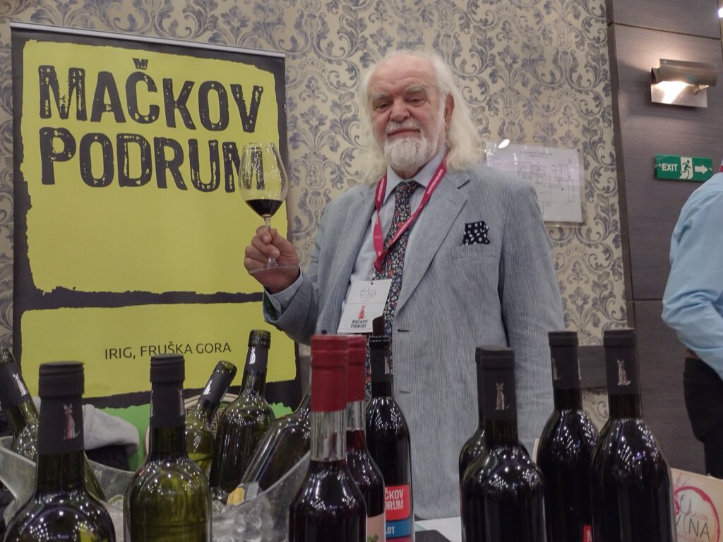 Sav srpski svet ali vinski na Salonu u Kragujevcu: Od muštuluka i tamnjanike do patine i mistike 4