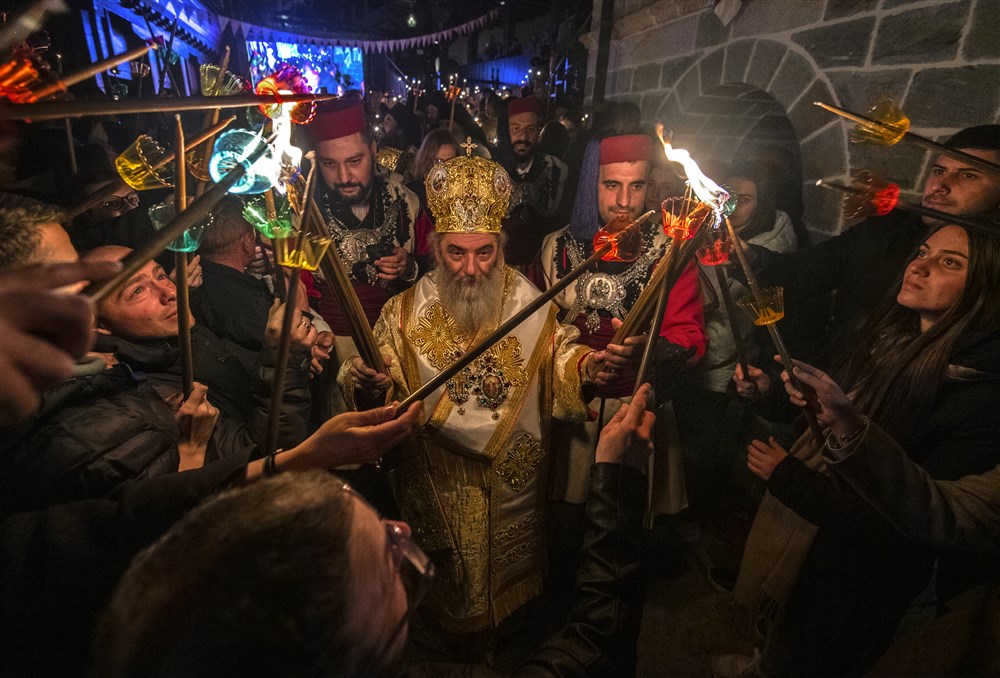 Kako je širom sveta dočekan i proslavljen Uskrs (FOTO) 19