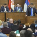 "Neko ima veliki novac, a neko niski moral": Stanojević (MI) i Veselinović (SPN) za Danas o mogućnosti da SNS "kupi" opozicione odbornike 6