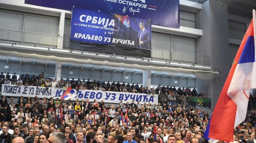 "Znate gde je Pljakin Šanac, dođite u pola četiri, biće gužva": Čitateljku Danasa više puta zvali na miting Vučića u Kraljevu 1