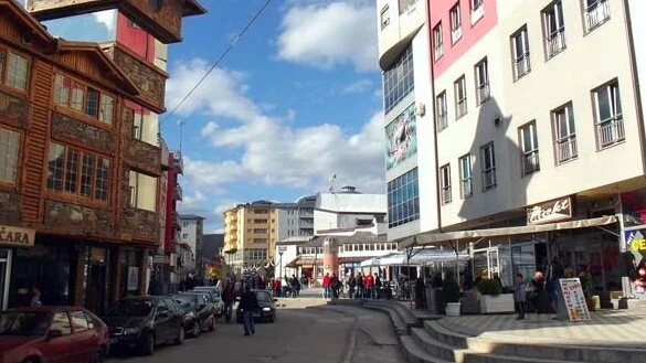 Dan opštine Tutin „proslavljen“ u čestitkama pretendenata na lokalnu vlast 10