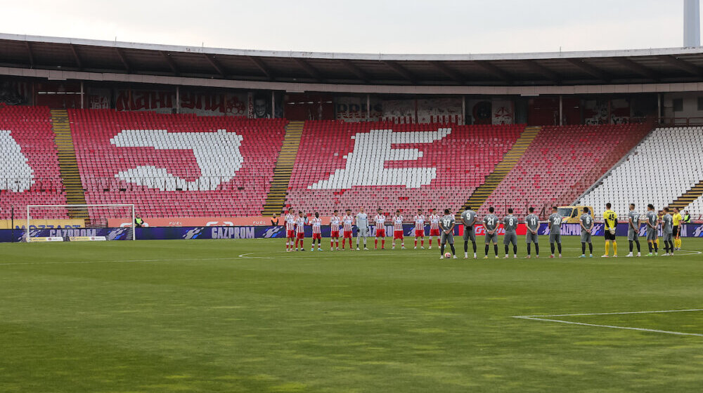 Fudbaleri Crvene zvezde pobedili kragujevački Radnički na praznoj "Marakani" 1