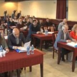 Odbornik Zavetnika udario odbornika SNS-a u Aranđelovcu (VIDEO) 3