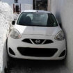 Auto zaglavljen između dva zida na Santoriniju: Jedno pogrešno skretanje dovelo turistu u veliki problem 17