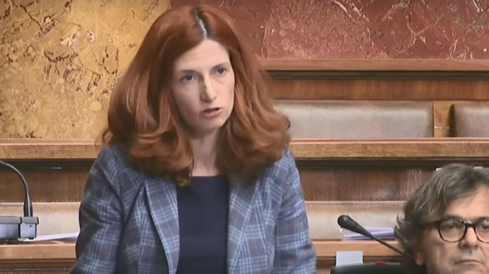 Biljana Đorđević: Radenović gore predsedava skupštinom od Orlića, nije nespretan već je sve izvežbano 1