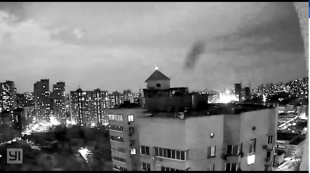 Misteriozni bljesak obasjao nebo iznad Kijeva: Ukrajinske vlasti objavile detalje o "neobičnom objektu" 1