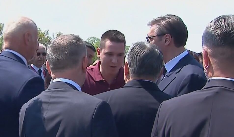 Na vojnoj vežbi i predsednikov sin Danilo Vučić 1