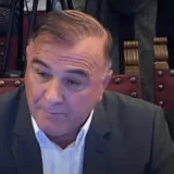 "Kontroverzni finansijer": Zbog čega je pre 20 godina priveden Momčilo Mandić, otac poznatog rukometaša? 7