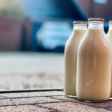 Da li pijete mleko svaki dan: Možda niste svesni kako ta navika utiče na vaš organizam 14