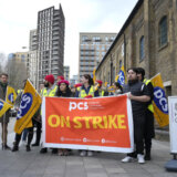 Hiljade lekara planira da ponovo štrajkuje u Velkoj Britaniji 7