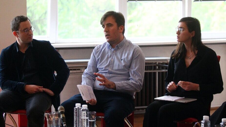 Politika otpriznanja pre i posle sporazuma u Briselu i Ohridu: Ko je povukao priznanje Kosova? 3