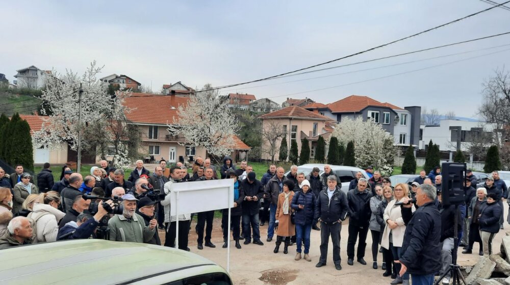 Protest građana Niša zbog mosta u Donjoj Vrežini: Zahtevi Vučiću, Vladi i Gradu da se izgradi novi, a postojeći do tada ne ruši 1