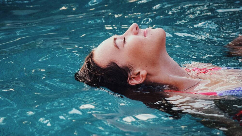 Zašto imamo povećanu potrebu za mokrenjem kada plivamo? 1