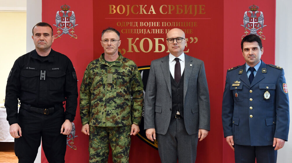 Potpukovnik Darko Đošić novi komandant "Kobri": Portal Vreme o "Vučićevoj Pretorijanskoj gardi" 1