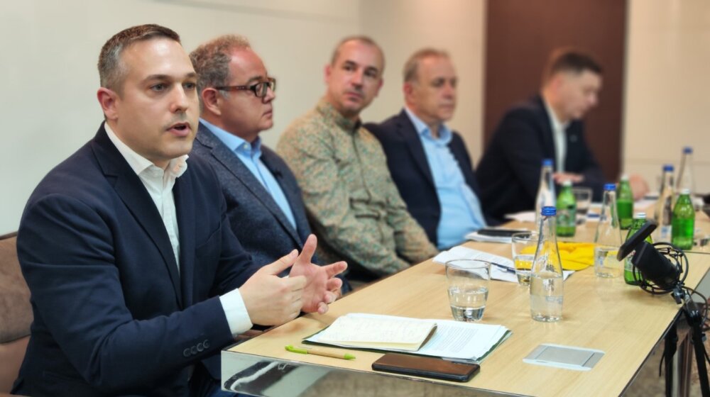 "Prilično skup proces": Koliko košta osnivanje političke stranke u Srbiji? 1