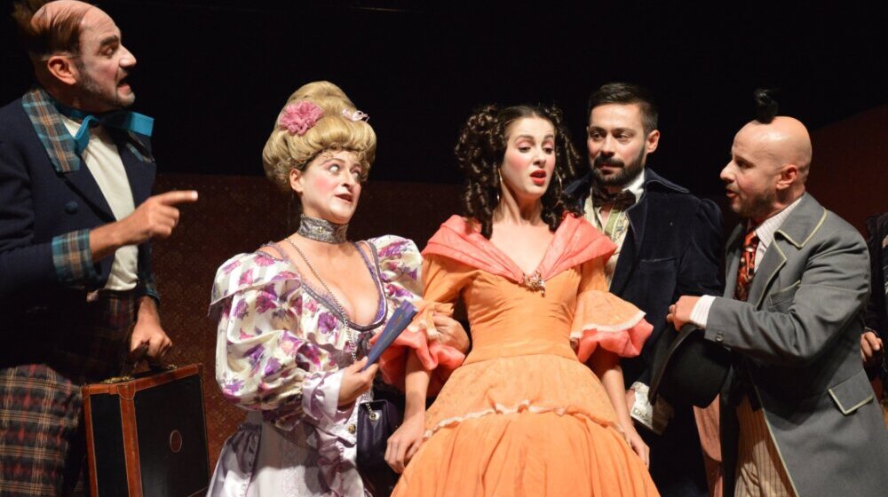 Narodno pozorište Priština gostuje u Beogradu: “Ženidba” i “Placebo” na sceni Vuk 1